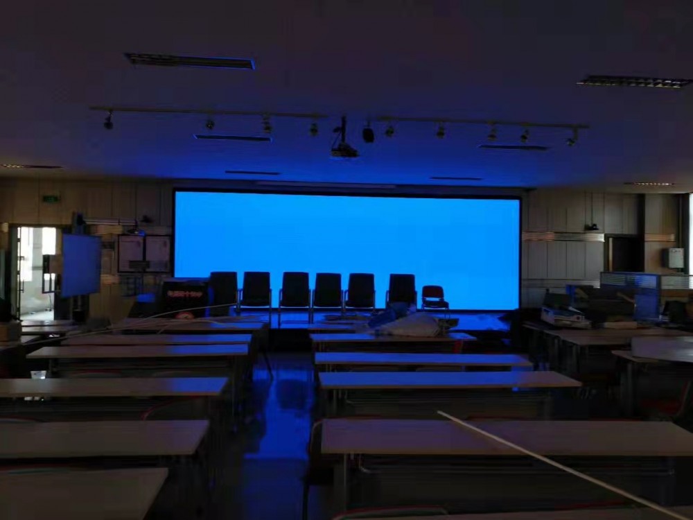 职业教育学院融媒体及学术报告厅